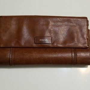 Fossil wallet